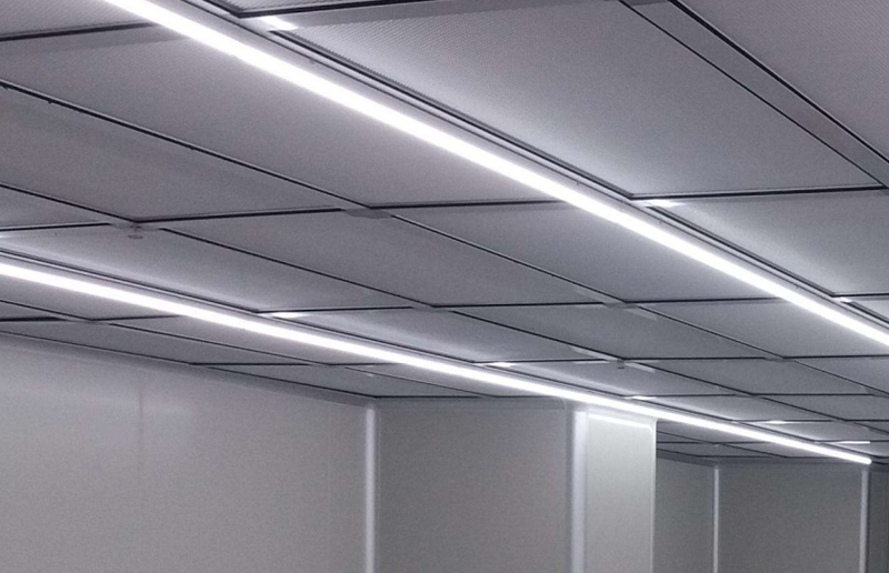 LG06P LED hárombiztos fény