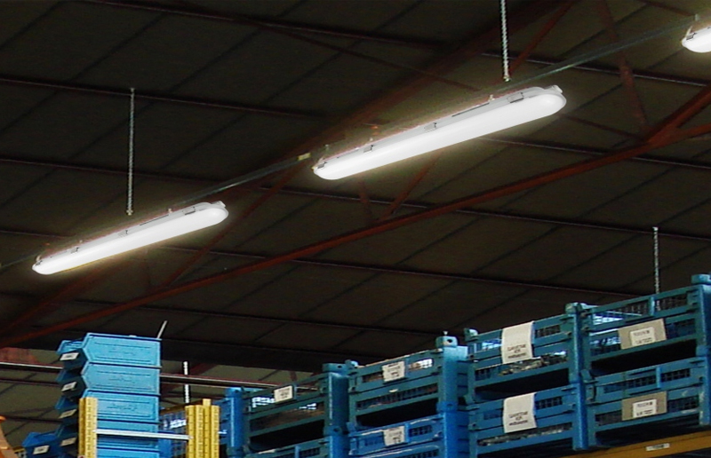 Az LG07J LED-es tri-biztos fény, amely alkalmas beltéri/kültéri használatra