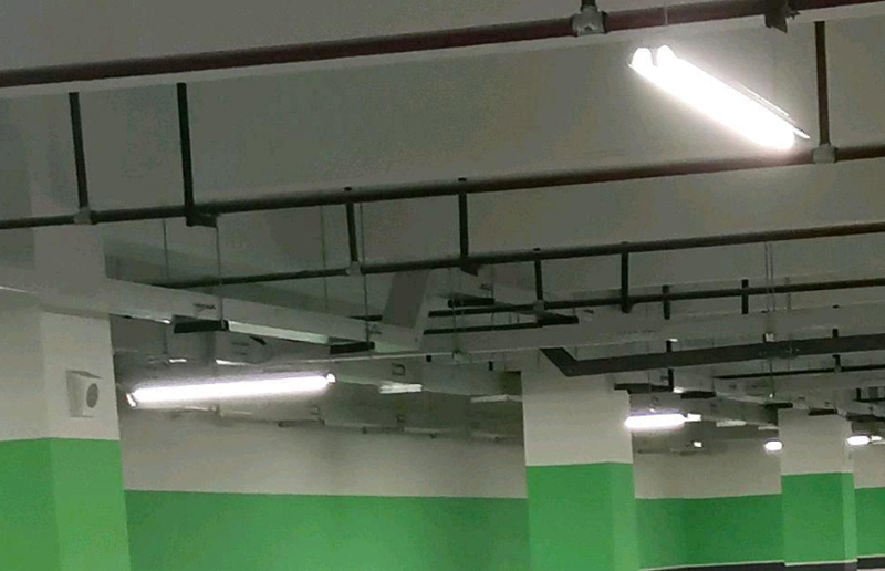 LGA-E T8 AC220-240V magas protekciós szintű LED-cső hárombiztos fény